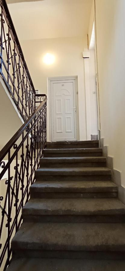 Osvat Apartments Budapest Eksteriør bilde