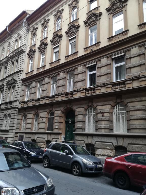 Osvat Apartments Budapest Eksteriør bilde